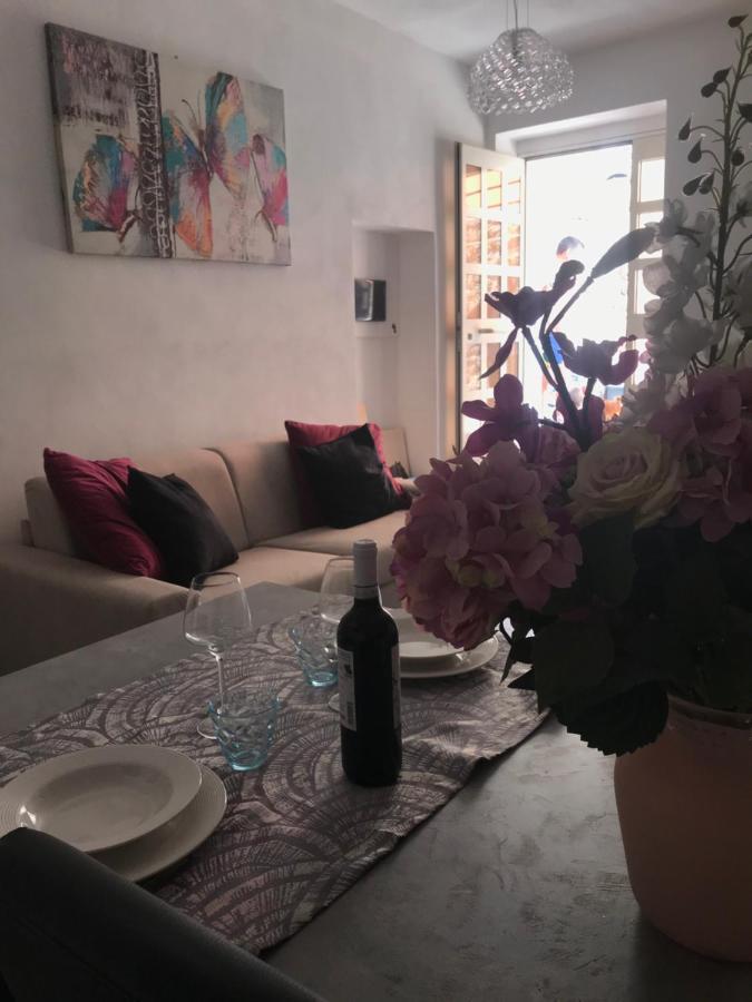 Bella'S House Appartement Castelsardo Buitenkant foto